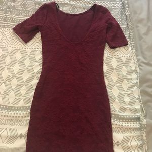 H&M Dresses - H&M dress size two H&M Dresses - H&M dress size two